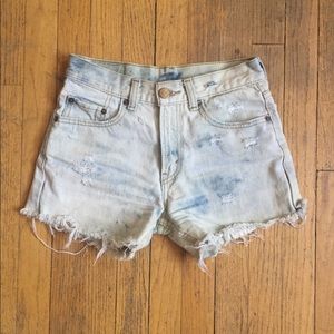 Levi’s high waisted jean shorts